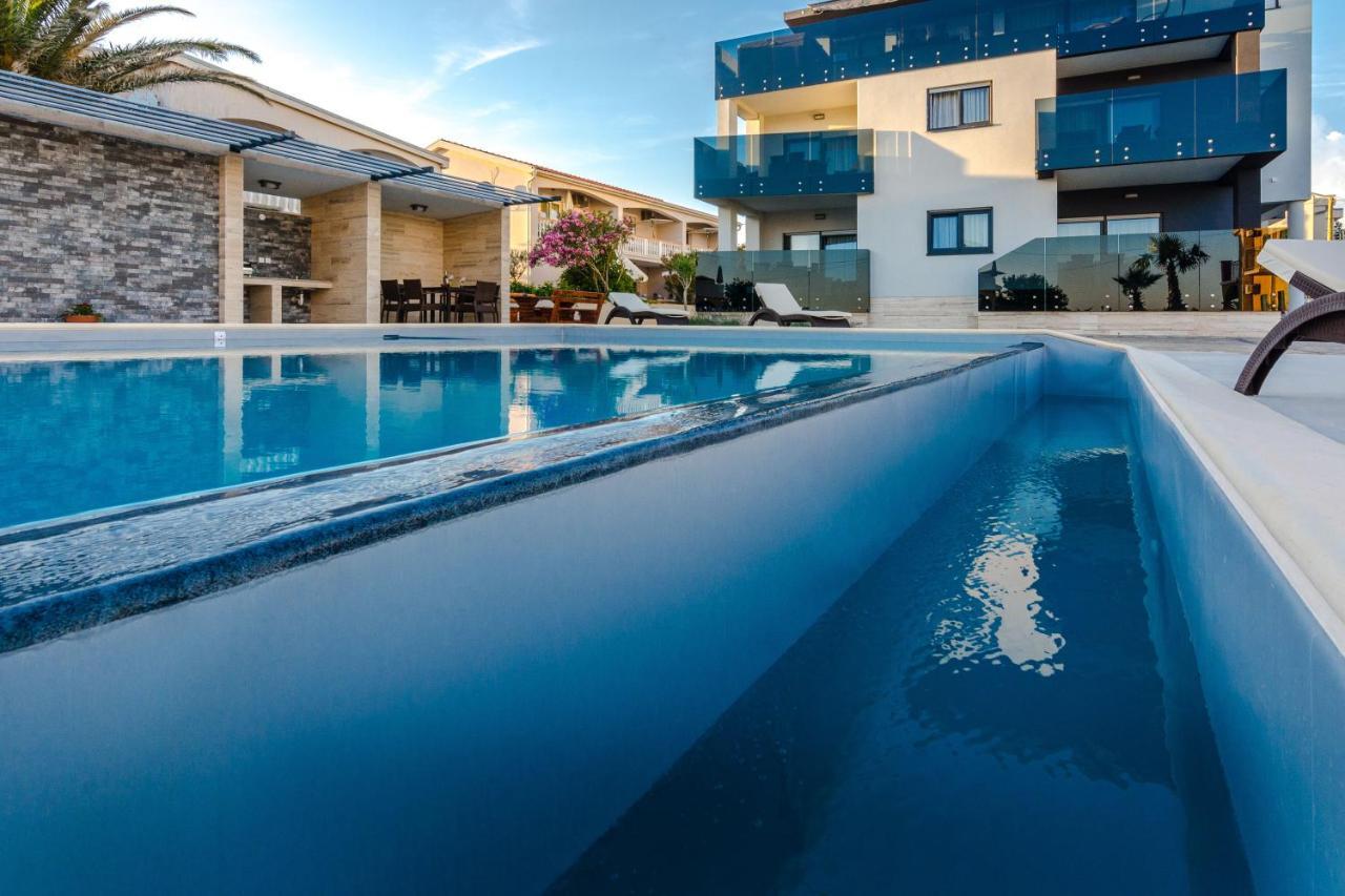 Resort Mirakul Вир Екстер'єр фото