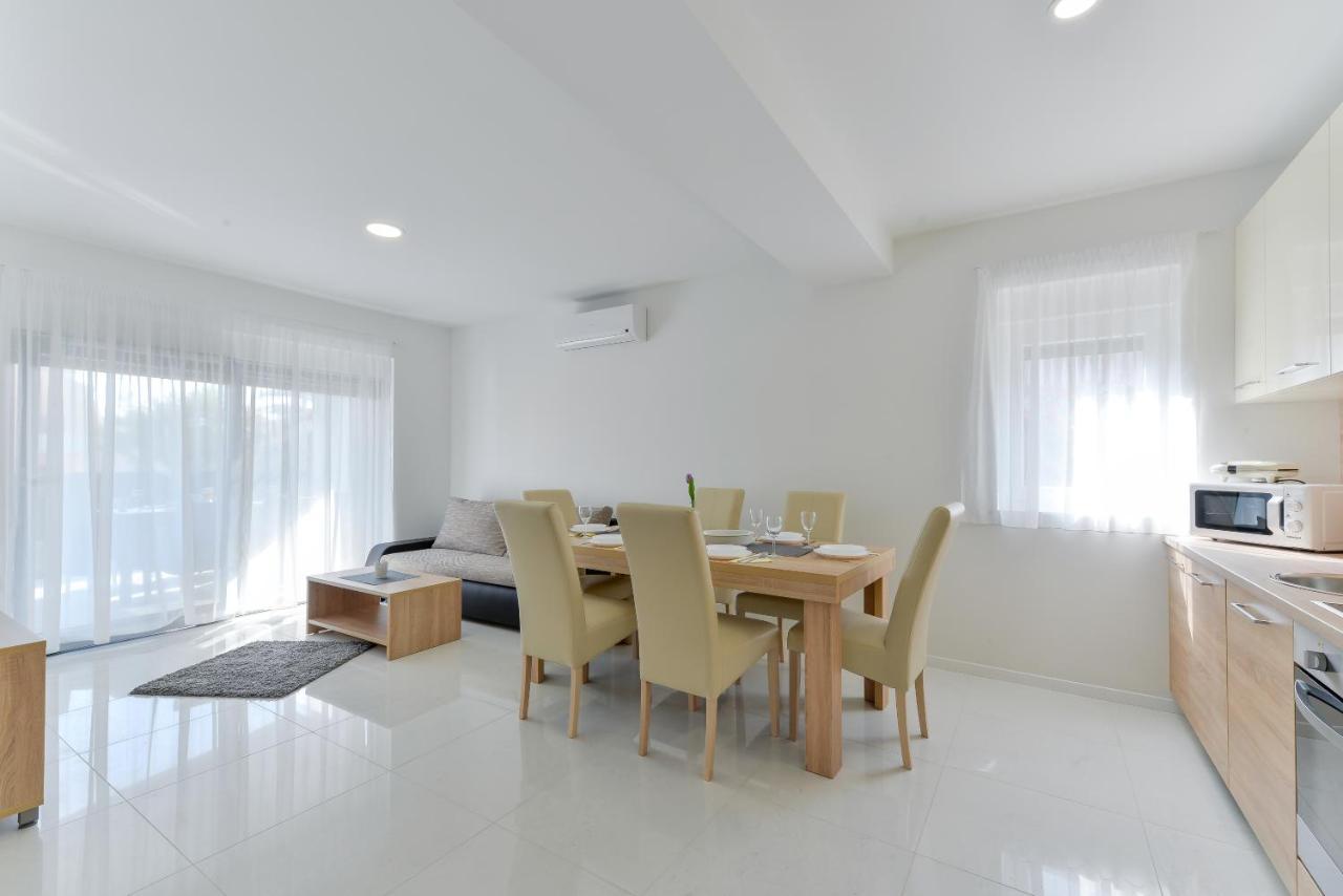 Resort Mirakul Вир Екстер'єр фото
